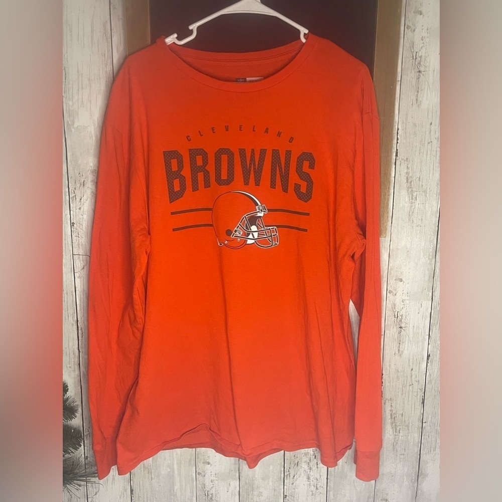 NFL Cleveland Browns Football Team Apparel Orange Long Sleeve XL